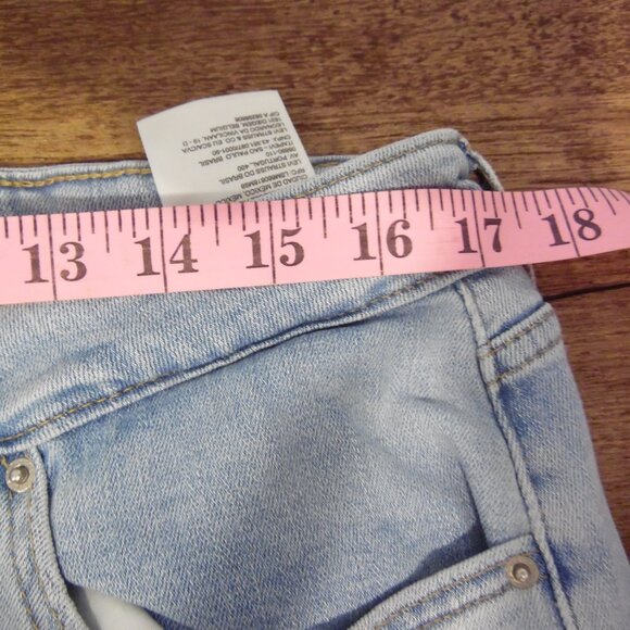 Levi's 721 High Rise Skinny Women's Size 18 M soft light wash NWT - Picture 12 of 14